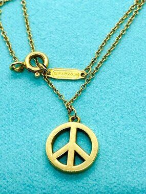 Tiffany & Co 18K 750 Yellow Gold Peace 16.5" Necklace